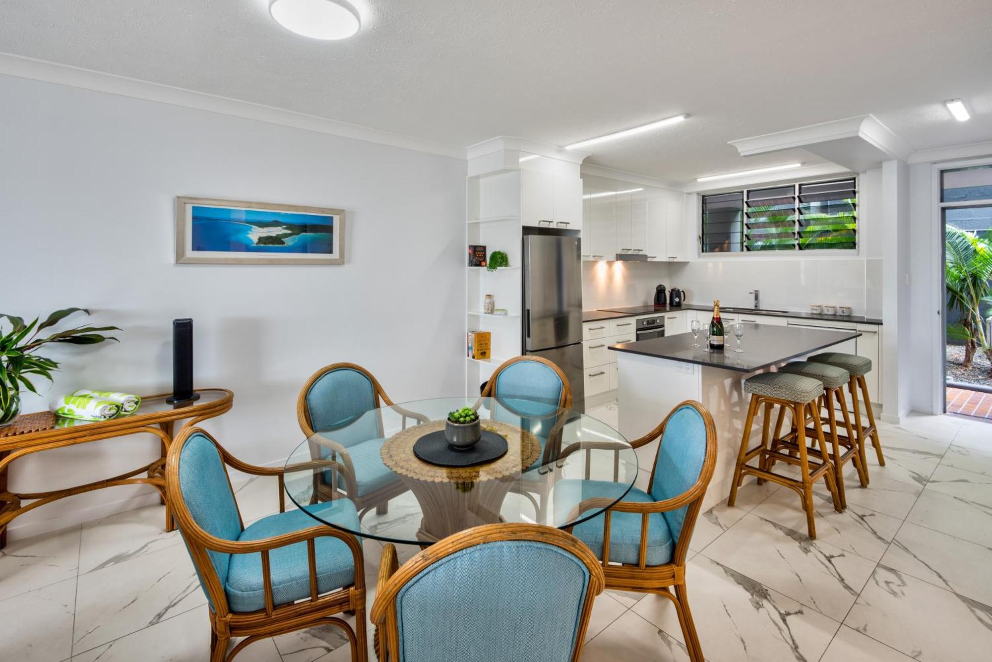 Frangipani Apartments On Hamilton Island By Hiha Esterno foto